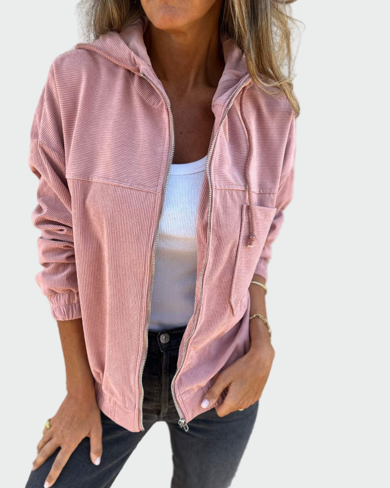 Katarína - Šaty z velvetového materiálu s volánmi