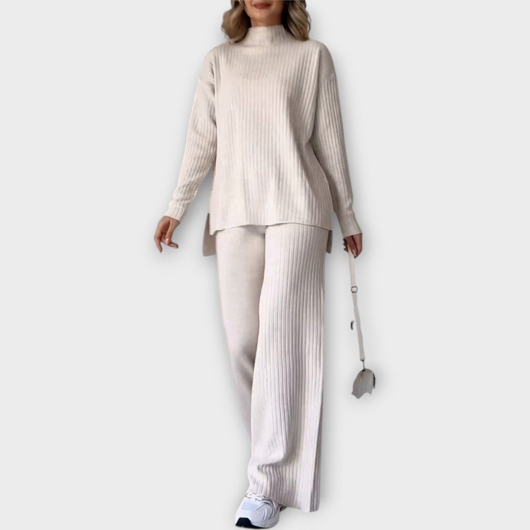 Olga - Pletený komplet pohodlného strihu