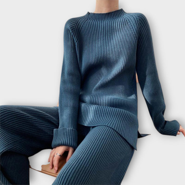 Dragana - Pletený set s minimalistickým dizajnom a voľným strihom