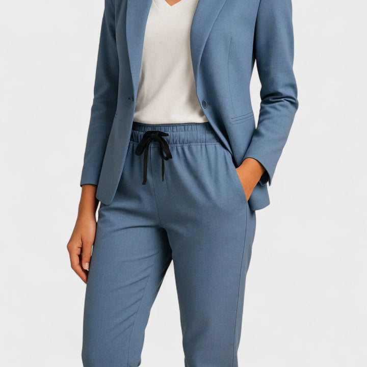 Laima - Elegantný komplet s blazerom a nohavicami