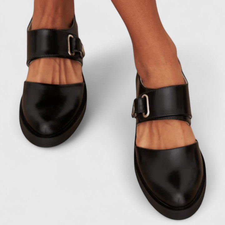 Ieva - Štýlové retro topánky s moderným akcentom