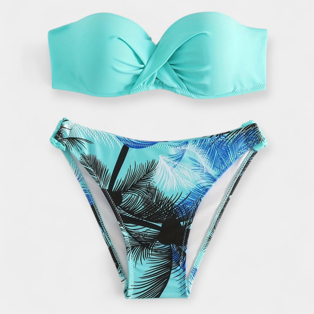 Sexi bikini s otvoreným chrbtom a štýlom