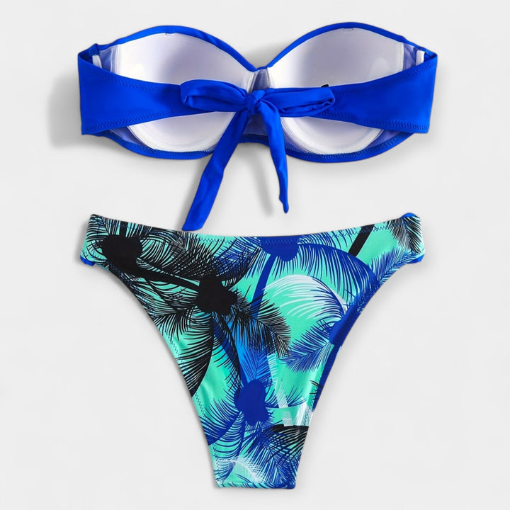 Sexi bikini s otvoreným chrbtom a štýlom