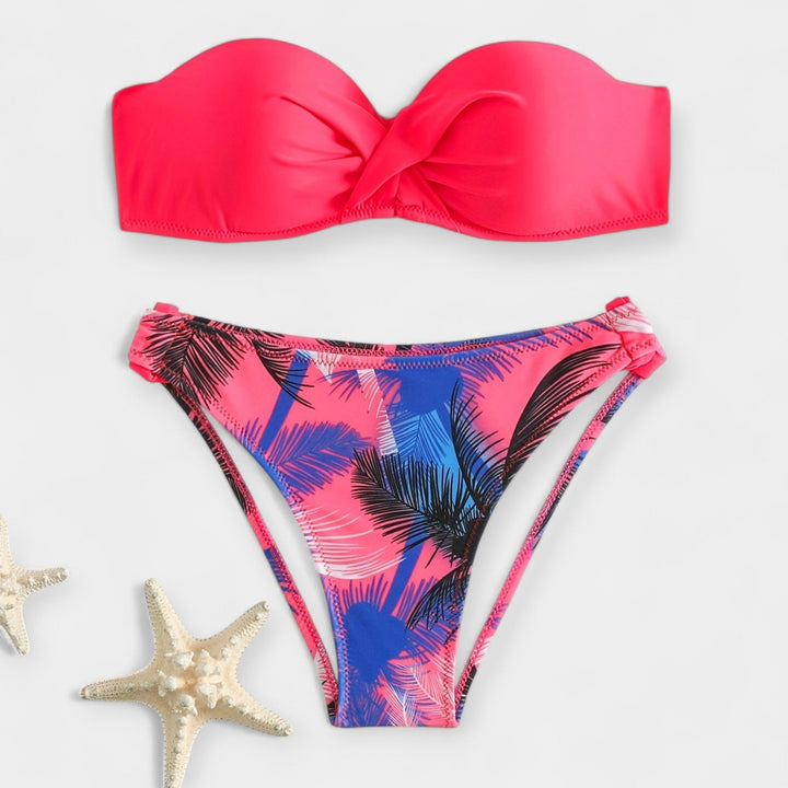 Sexi bikini s otvoreným chrbtom a štýlom